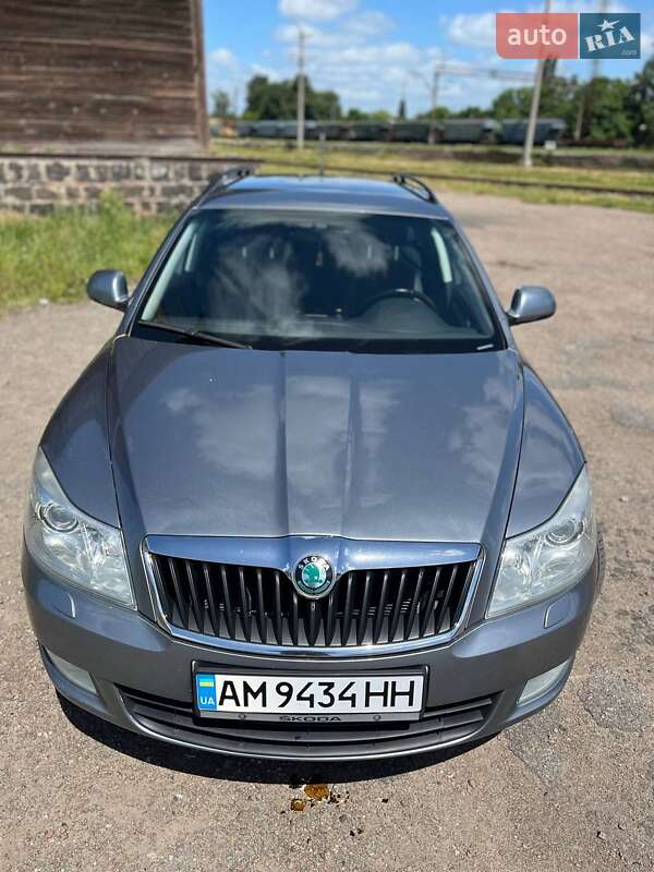 Універсал Skoda Octavia 2012 в Бердичеві