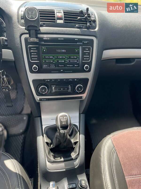 Універсал Skoda Octavia 2012 в Бердичеві