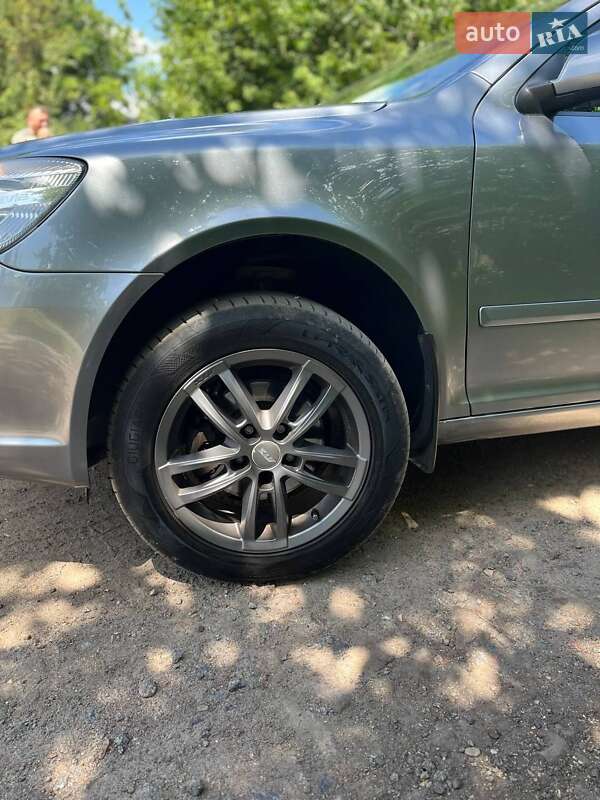 Універсал Skoda Octavia 2012 в Бердичеві