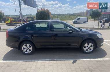 Лифтбек Skoda Octavia 2012 в 