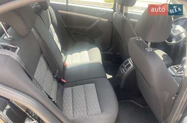 Лифтбек Skoda Octavia 2012 в 