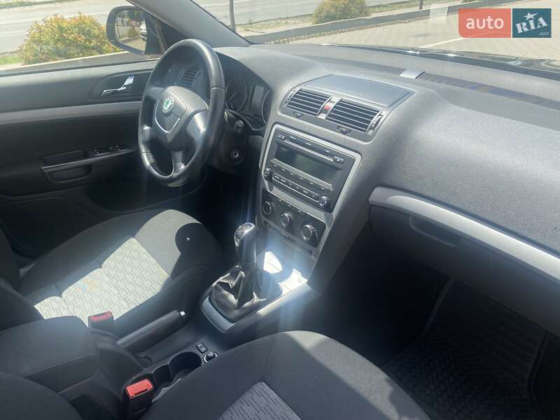 Ліфтбек Skoda Octavia 2012 в Києві