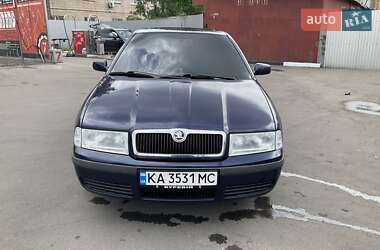 Лифтбек Skoda Octavia 2002 в Киеве