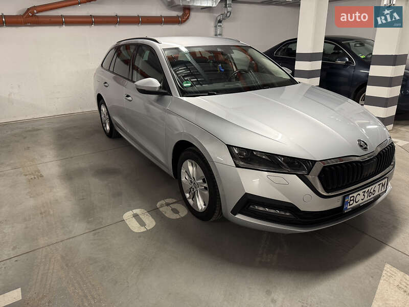 Універсал Skoda Octavia 2020 в Стрию