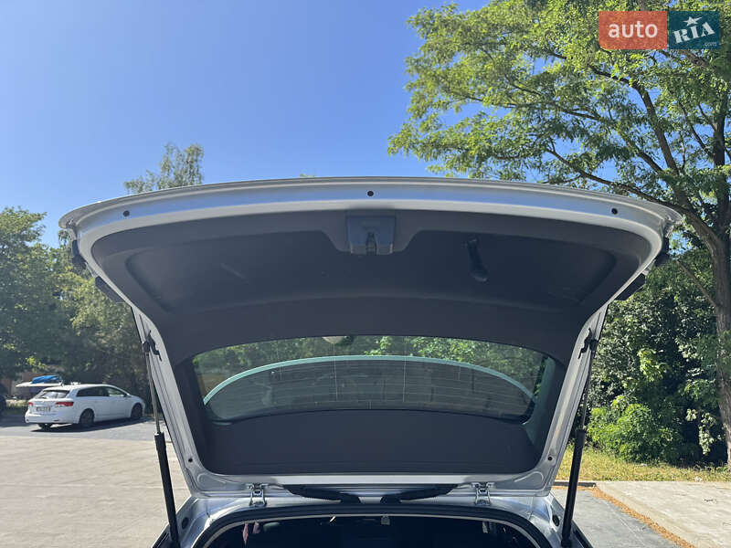 Універсал Skoda Octavia 2020 в Стрию