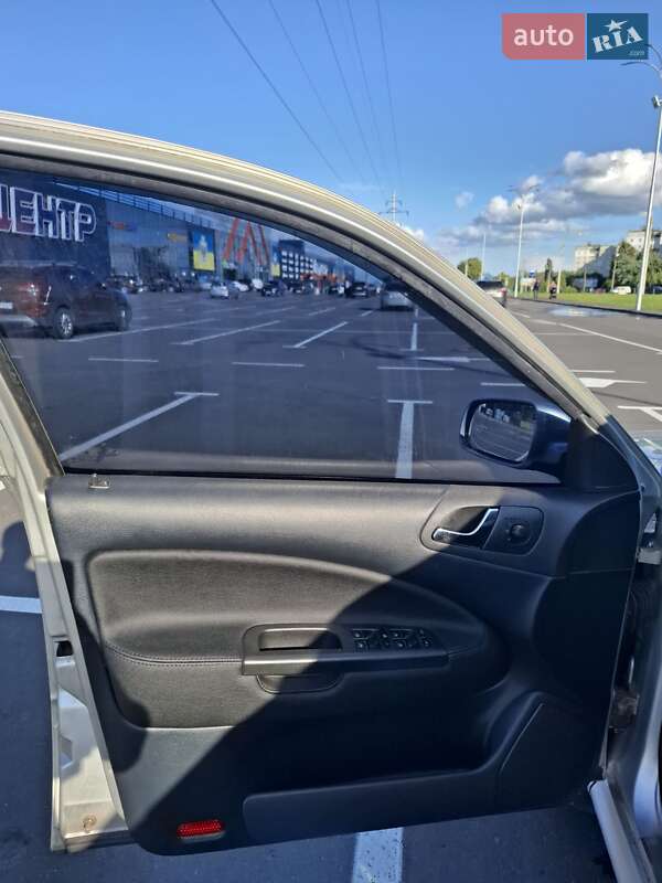 Ліфтбек Skoda Octavia 2005 в Чернігові