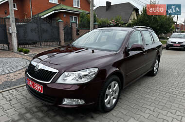 Універсал Skoda Octavia 2010 в Луцьку