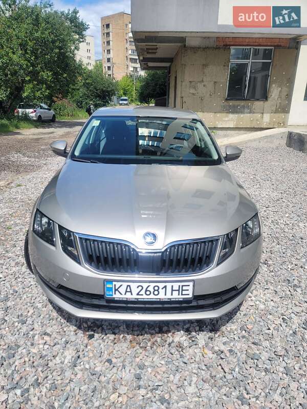 Лифтбек Skoda Octavia 2018 в Киеве