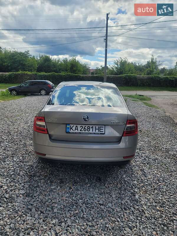 Лифтбек Skoda Octavia 2018 в Киеве