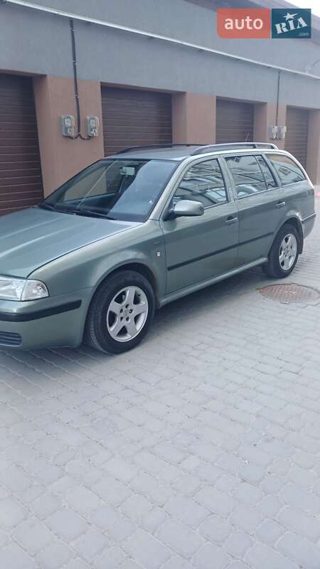 Универсал Skoda Octavia 2003 в Ивано-Франковске