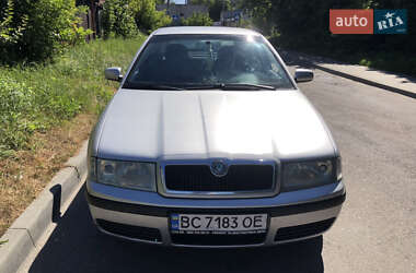 Лифтбек Skoda Octavia 2003 в 