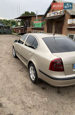Лифтбек Skoda Octavia 2005 в Чугуеве