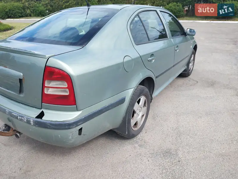Skoda Octavia 2003 VIN TMBSL41UX38697160 фото оголошення 4 з 49