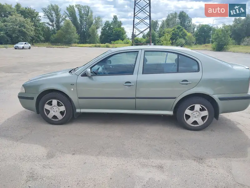 Skoda Octavia 2003 VIN TMBSL41UX38697160 фото оголошення 8 з 49