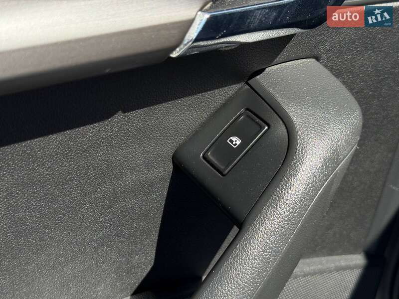 Универсал Skoda Octavia 2016 в Ровно