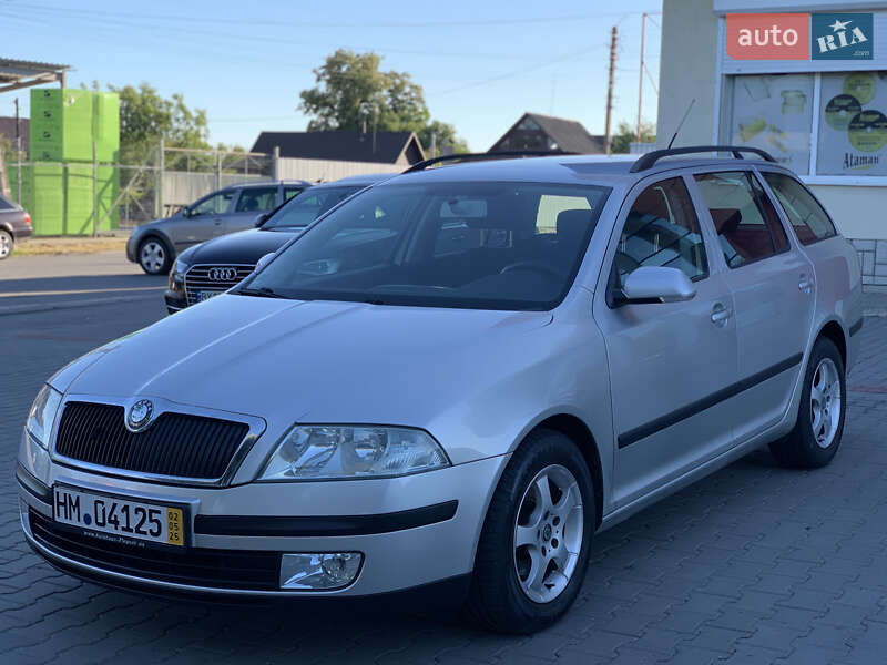 Универсал Skoda Octavia 2006 в Староконстантинове