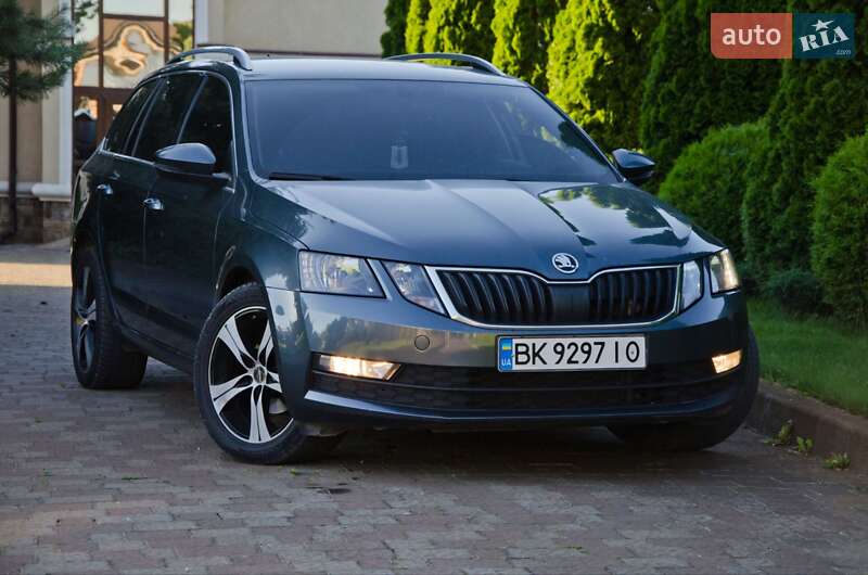 Универсал Skoda Octavia 2019 в Сарнах