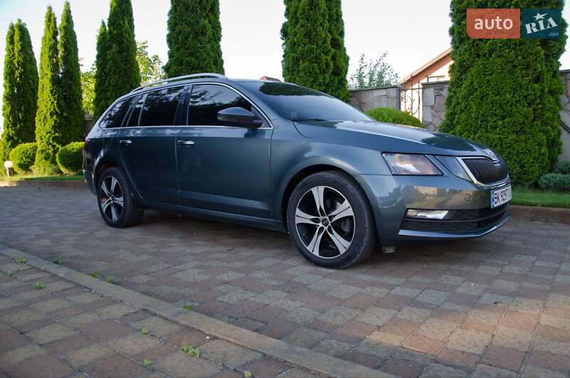 Универсал Skoda Octavia 2019 в Сарнах
