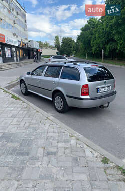 Универсал Skoda Octavia 2001 в 