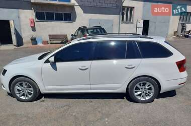 Универсал Skoda Octavia 2020 в 