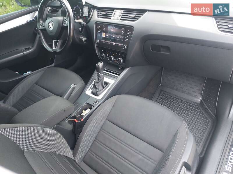 Универсал Skoda Octavia 2020 в Тернополе