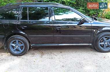 Універсал Skoda Octavia 2004 в Харкові
