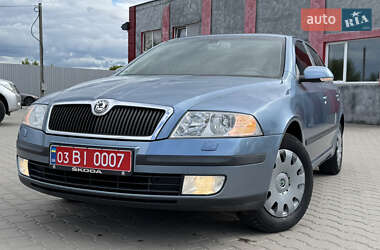 Лифтбек Skoda Octavia 2008 в 