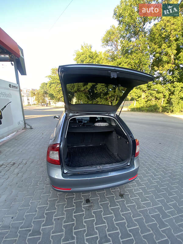 Универсал Skoda Octavia 2012 в Львове