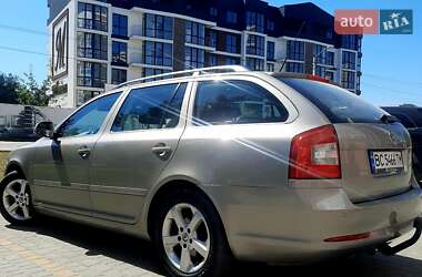 Універсал Skoda Octavia 2010 в Львові
