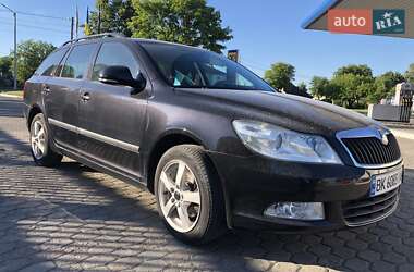Універсал Skoda Octavia 2012 в 