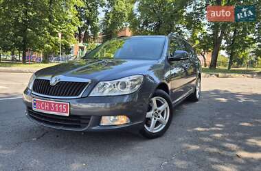 Универсал Skoda Octavia 2009 в Виннице