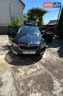 Универсал Skoda Octavia 2015 в Тячеве
