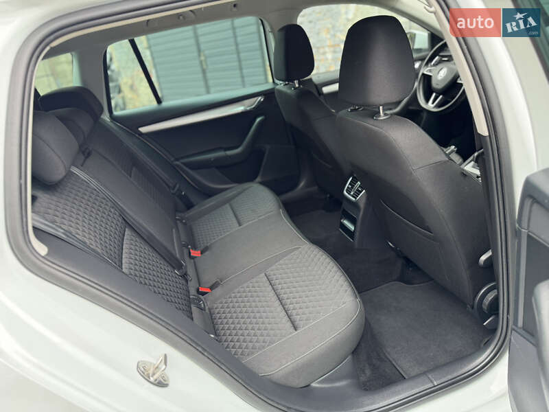 Универсал Skoda Octavia 2018 в Дубно