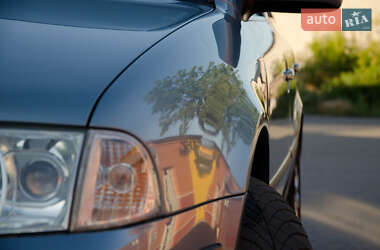 Лифтбек Skoda Octavia 2004 в 