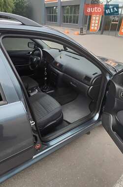 Универсал Skoda Octavia 2005 в 