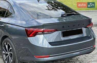 Ліфтбек Skoda Octavia 2021 в 