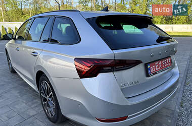 Універсал Skoda Octavia 2021 в 