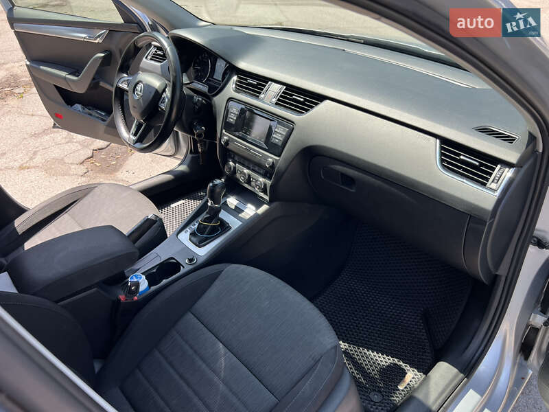 Лифтбек Skoda Octavia 2016 в Желтых Водах фото 11 Лифтбек Skoda Octavia 2016 в Желтых Водах