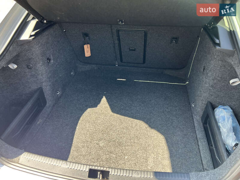 Лифтбек Skoda Octavia 2016 в Желтых Водах фото 15 Лифтбек Skoda Octavia 2016 в Желтых Водах