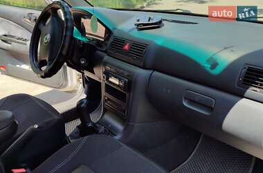 Лифтбек Skoda Octavia 2001 в 