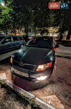 Универсал Skoda Octavia 2014 в Ивано-Франковске