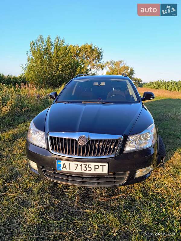 Універсал Skoda Octavia 2012 в Краснограді