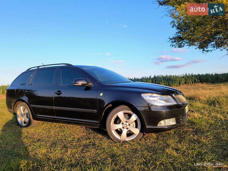 Універсал Skoda Octavia 2012 в Краснограді