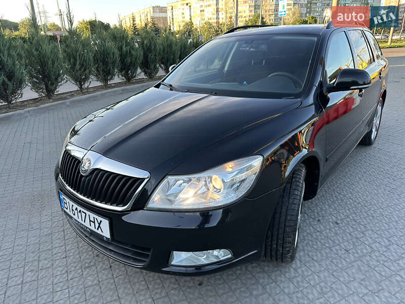 Универсал Skoda Octavia 2009 в Полтаве