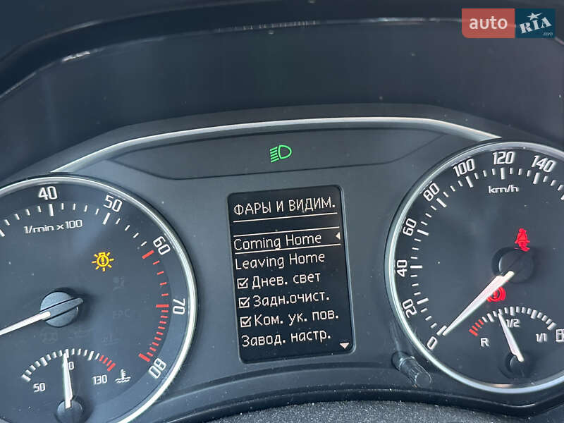 Универсал Skoda Octavia 2009 в Полтаве