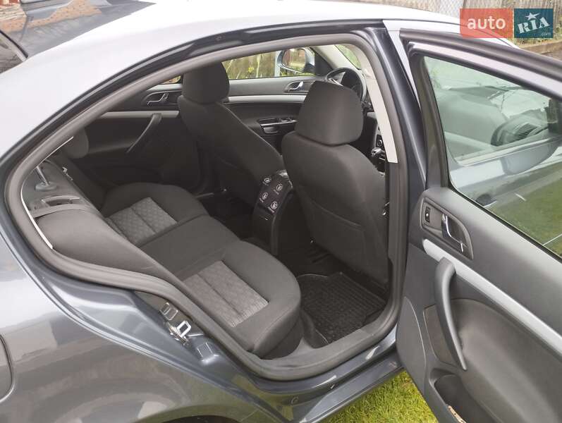 Лифтбек Skoda Octavia 2011 в Тернополе