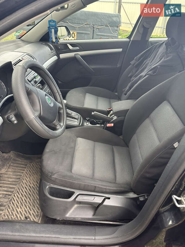 Универсал Skoda Octavia 2007 в Новых Санжарах