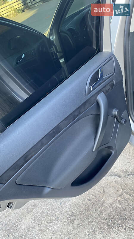 Лифтбек Skoda Octavia 2007 в Сиховом фото 16 Лифтбек Skoda Octavia 2007 в Сиховом