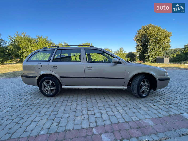 Универсал Skoda Octavia 2004 в Теребовле