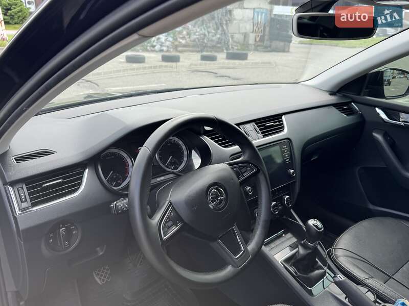 Лифтбек Skoda Octavia 2019 в Киеве